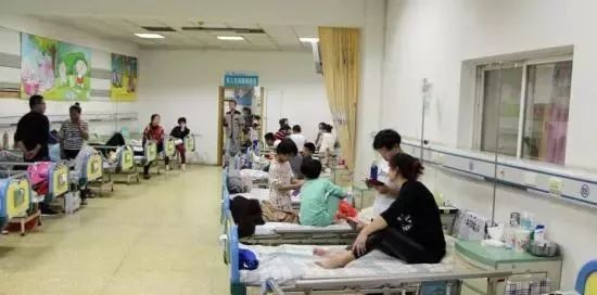 舆情速览｜香港调查显示：近两成牛奶急性毒检不合格