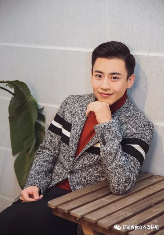 王俊凯演唱会粉丝穿搭,王俊凯穿西装出席活动