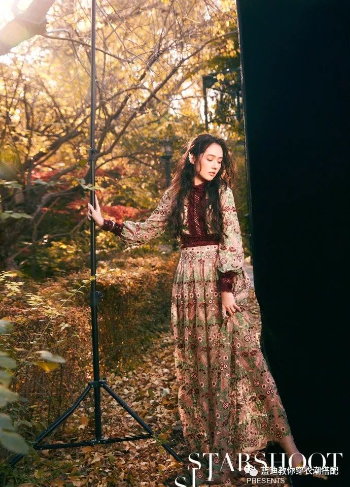 angelababy谭松韵合影,沈月乔欣街拍视频