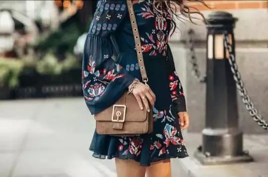 不用吃土就可以买到的好手机,不用吃土就可以买的东西