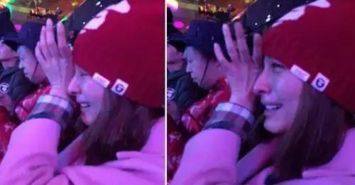 杨幂颁奖典礼落泪,杨幂颁奖落泪