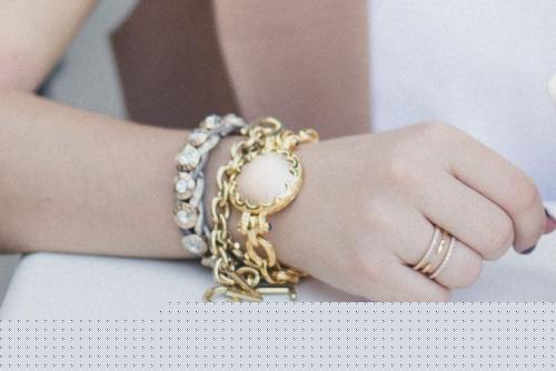 首饰为啥会氧化,首饰容易变颜色