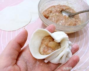 不用皮冻的灌汤小笼包肉馅怎么做,灌汤小笼包半成品制作