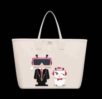 傲娇的老佛爷也要每天看Ta脸色