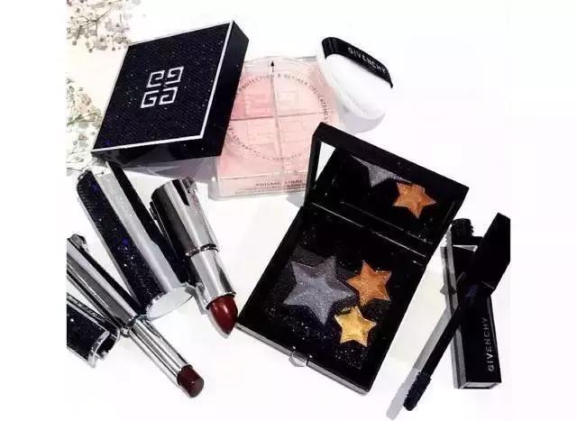 最值得买的圣诞限量款,最近比较火的圣诞限定