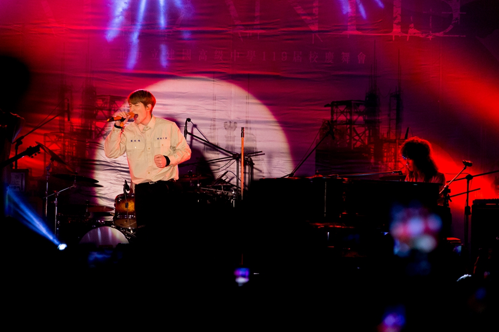 itsmylife狮子合唱团,狮子合唱团dontbreakmyheart