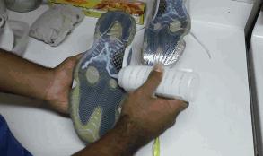 真皮球鞋怎么清洁,刷球鞋用什么清洁