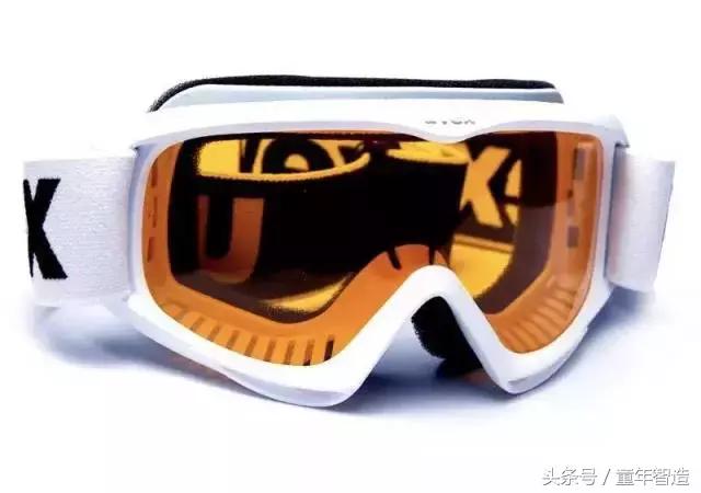 去滑雪场滑雪需要自备什么装备,新手滑雪有必要买滑雪装备吗