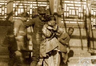 八国联军纯粹打酱油的两个国家：派50名士兵乐颠颠的跑来瓜分中国