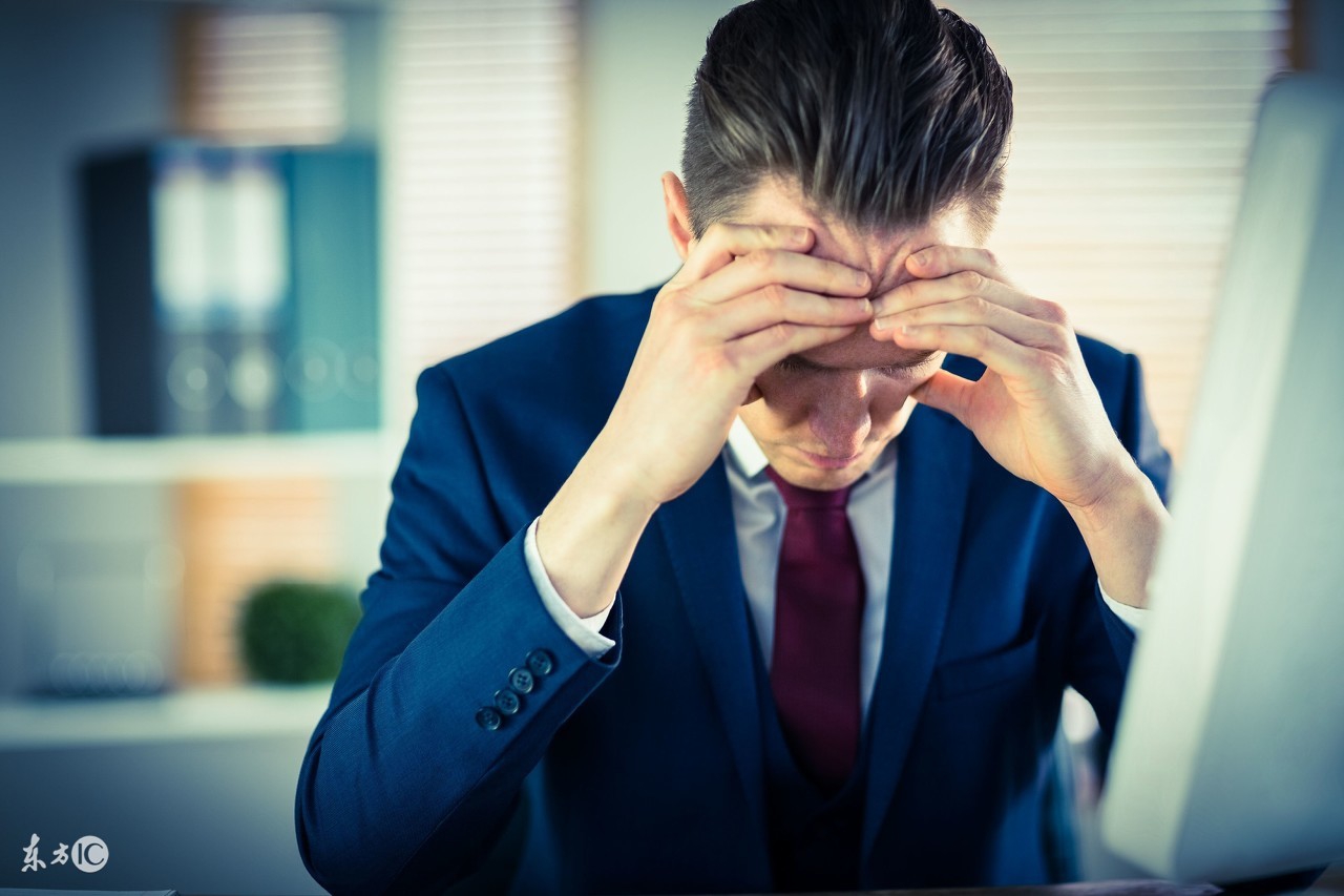 职场中，总是吼下属的领导是有病，得治！