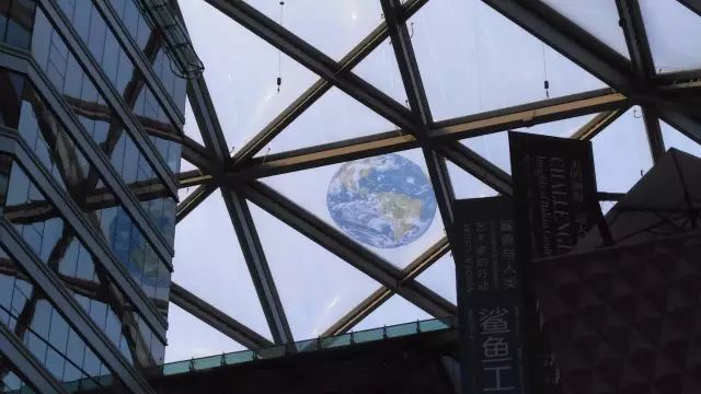 芳草地购物中心特色,芳草地购物中心介绍