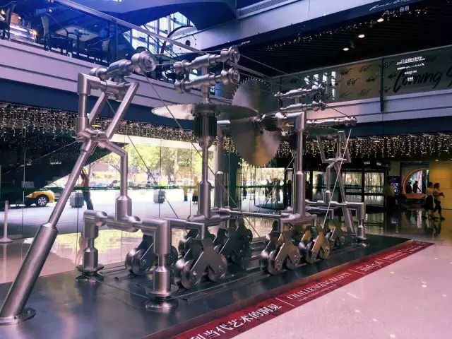 芳草地购物中心特色,芳草地购物中心介绍