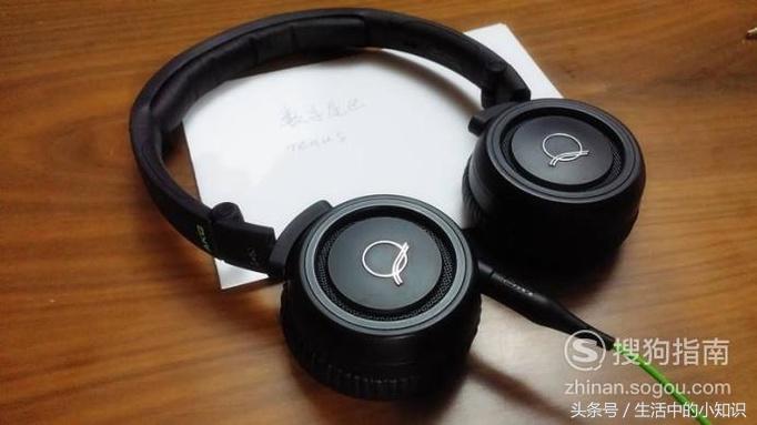 有什么好用的性价比高的蓝牙耳机,哪些好看又便宜又好用又帅的耳机