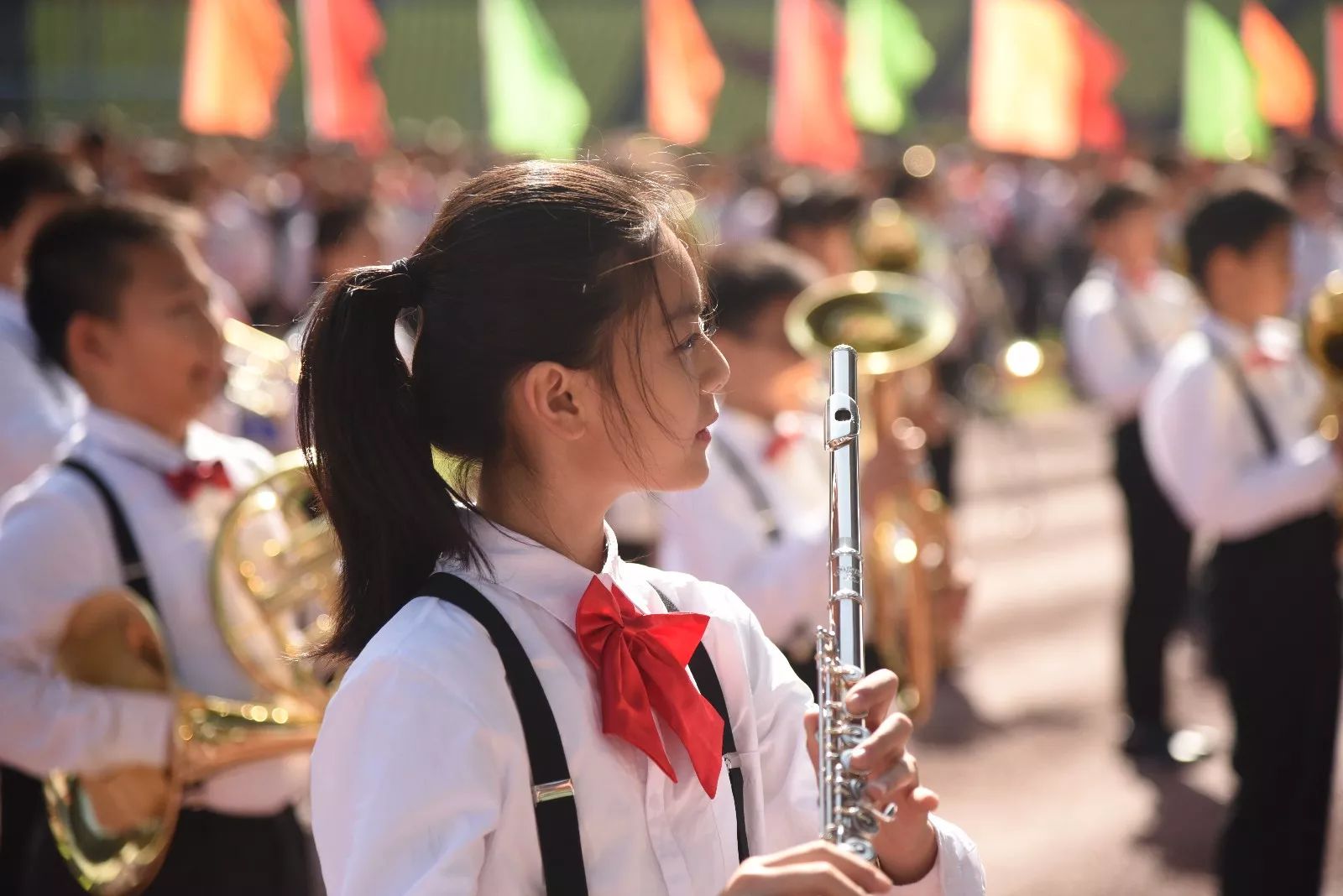 天河｜龙口西小*运学**动会：和平鸽、汉服、管乐队、拉丁舞团……