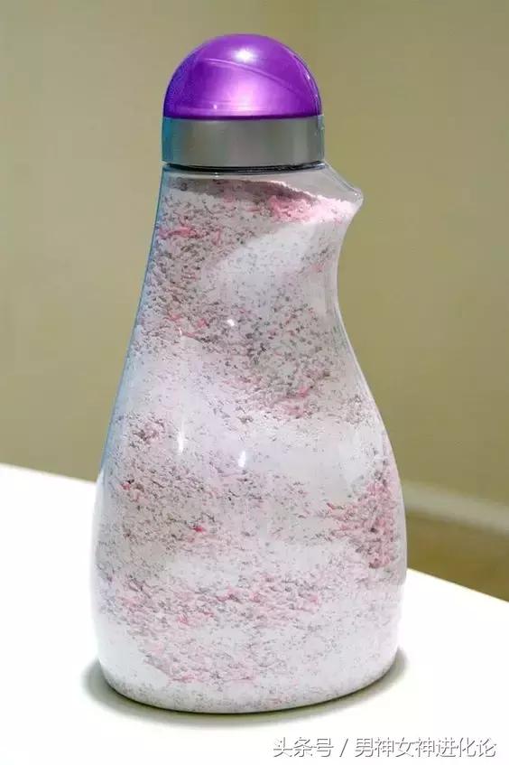 一招让小白鞋焕然一新,学会这三招新鞋不磨脚