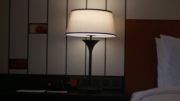 矗于湘江之畔，对望岳麓之巅，记长沙君悦酒店