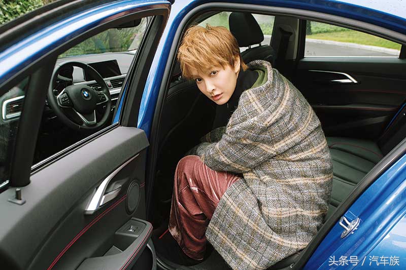 吴昕走路高清视频,吴昕时尚走路视频