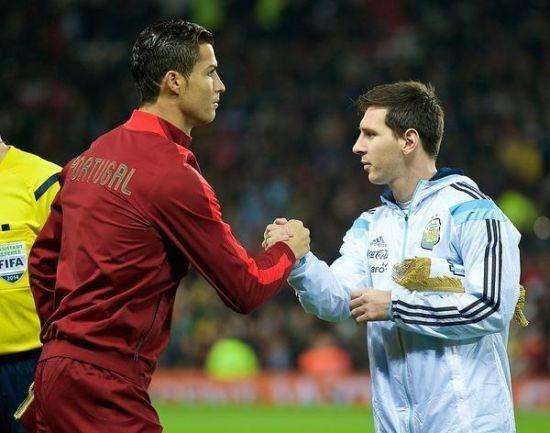 梅西雕像c罗,梅西阿根廷c罗葡萄牙