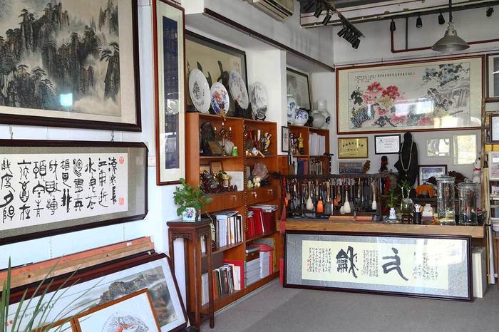 “深爱”情校友情-湖南理工校友会拜访书画家欧阳帆星