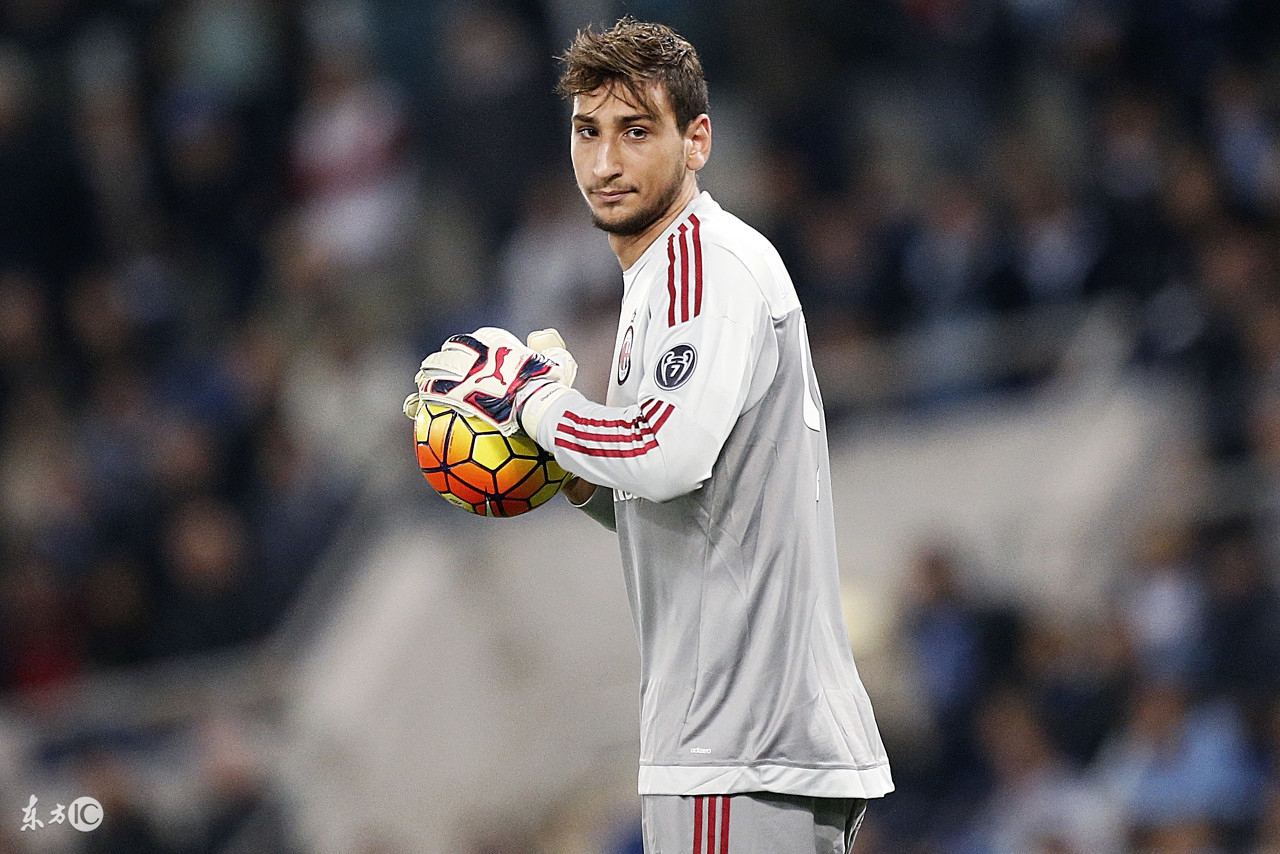 诺伊尔仍然是最佳门将,皇马门神诺伊尔