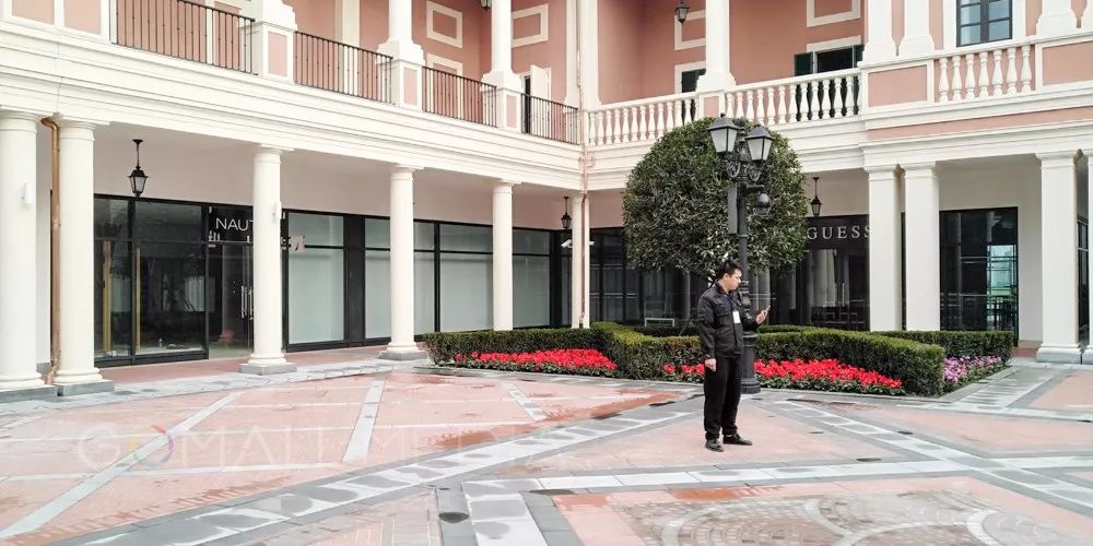 猜国际大品牌,成都市已开业最大的奥特莱斯