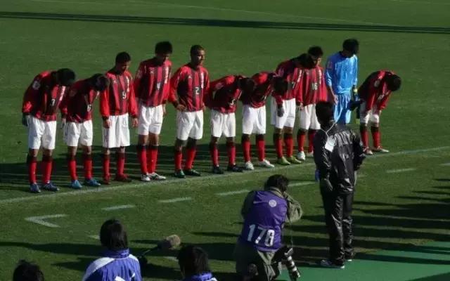 当今校园足球,校园足球呢