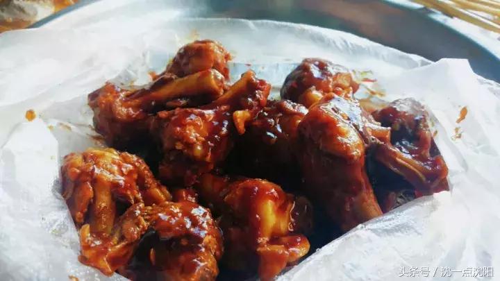 中街胡同里最火老式麻辣烫,中街胡同里的麻辣涮串