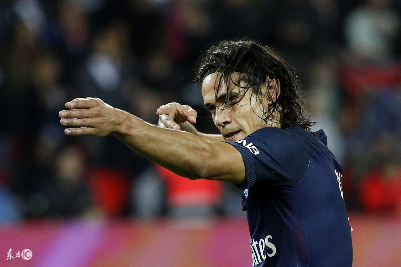 罗本靠这一招打遍足坛江湖！拜仁VS巴黎他能否再度上演经典