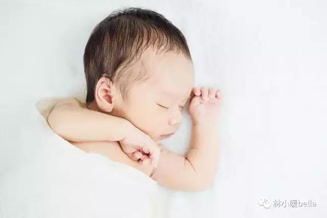 宝宝睡眠突然变好了怎么回事,突然睡眠质量变好了什么原因