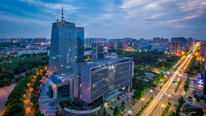 登上新都车厢提前品味新都“味道”
