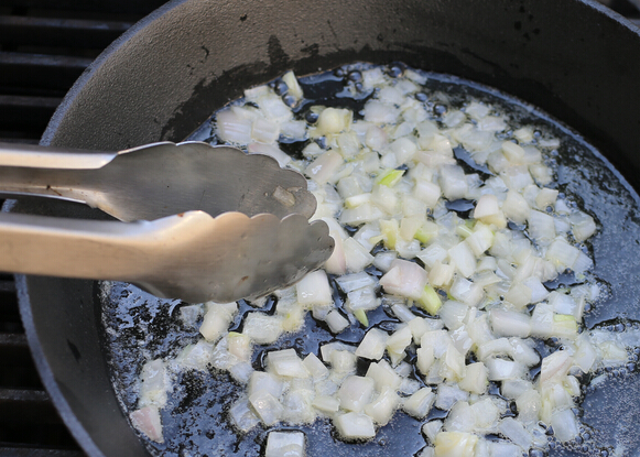 纽约客牛排是什么部位,纽约客牛排和黑胡椒牛排的区别