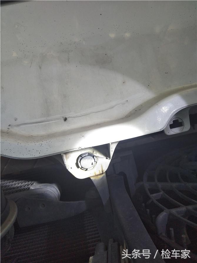 八年的霸道卖28万？不愧是“烂路王”，买家卖家都值了