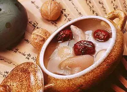 为什么秋冬天更容易“经行腹痛”？