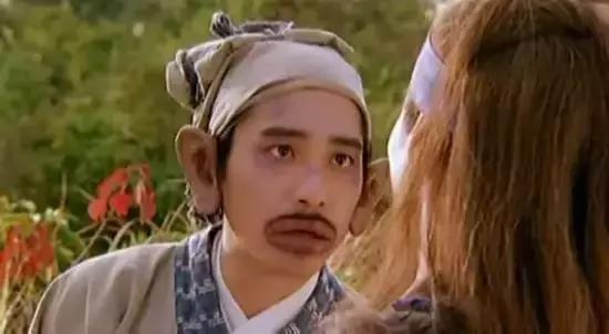 一涂口红就变香肠嘴？别浪费你家的YSL、Dior了!