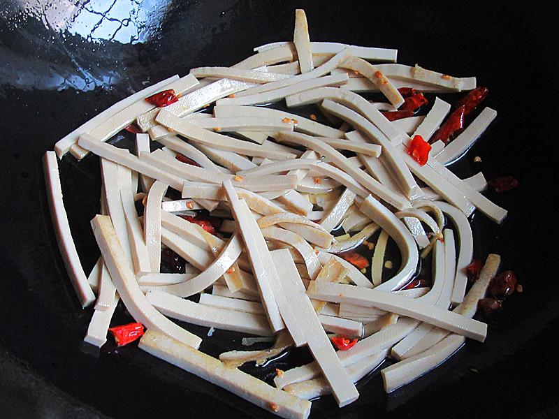 冬天熬夜上火了吃什么降火最快,小孩冬天上火喝什么降火最快