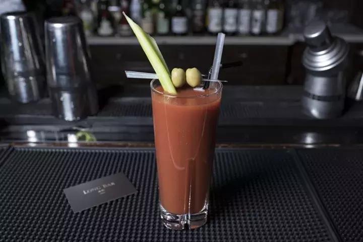 45秒出一杯鸡尾酒，陈戈Sid带领的调酒师团队就是那么快！