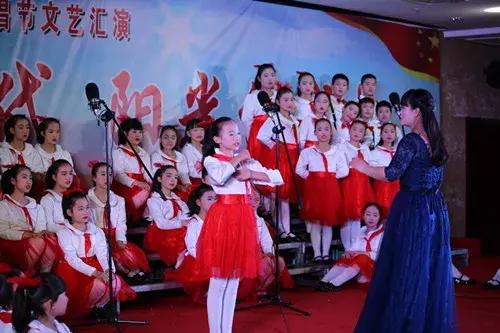 平桥小学艺术节12届,平桥区小学演出