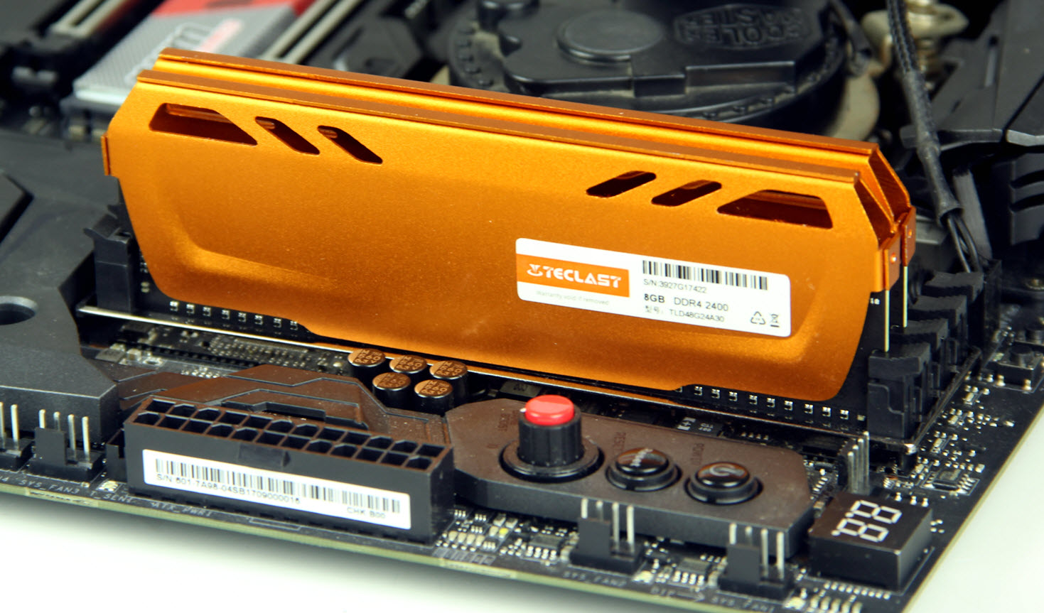 我是真心带你吃鸡！用上“看到声音”哪怕只有手枪也能撑到最后