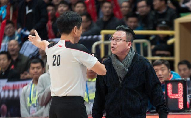 他不简单,不简单的他