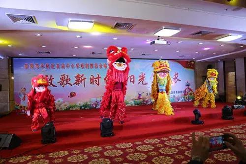 平桥小学艺术节12届,平桥区小学演出