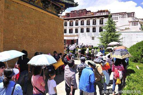 去趟西北旅行需要多少钱,藏西旅游费用