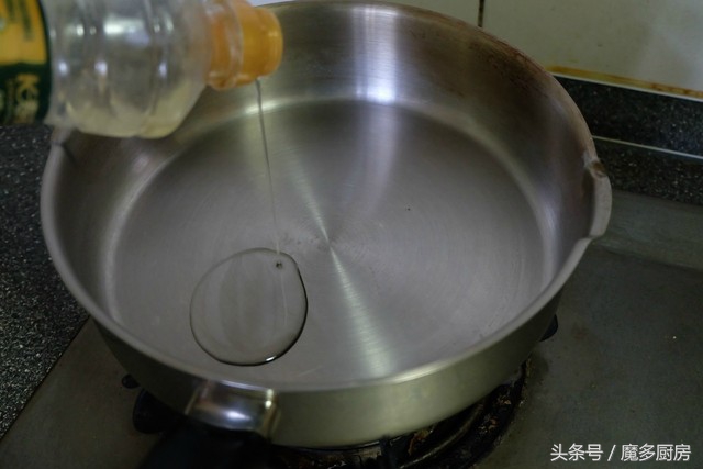 怎么炒玉米花又酥又脆,爆玉米花酥脆做法图解