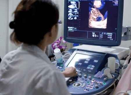 怀孕5个月胎儿畸形做了引产费用,怀孕三个月检查出胎儿畸形引产