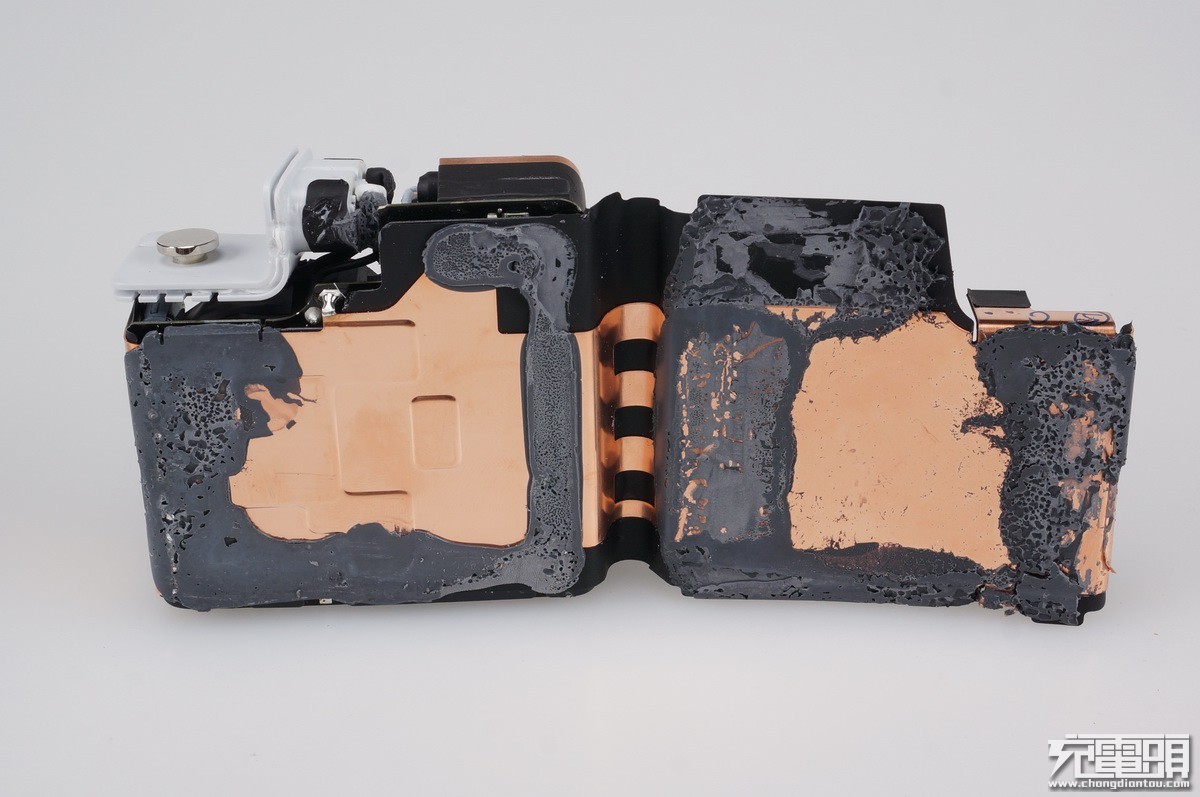 苹果87w充电器原装测评,苹果原装pd充电器66w超级快充