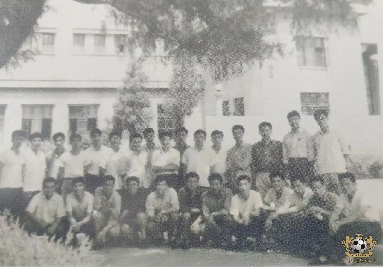 津门足坛双百颂名单,津门足坛双百颂陈金刚