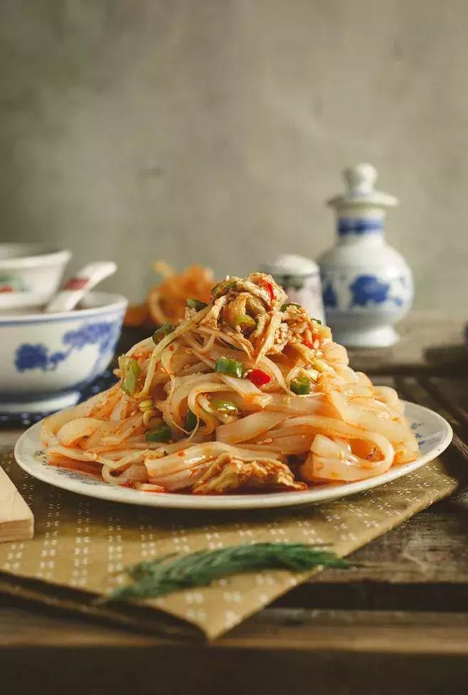 西成高铁什么时间开通了,西成高铁通车时间最新