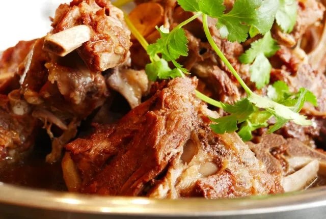 在寒冷的冬天有哪些取暖的方法,在寒冷的冬季运动应关注什么