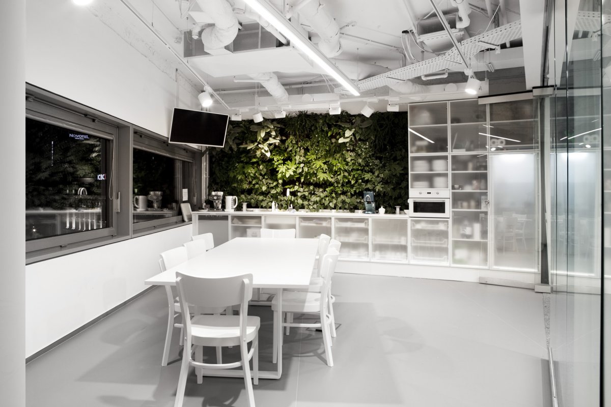 涓滆帪鍗氱厹瑁呴グ,闅愬舰鐪奸暅瑁呬慨璁捐