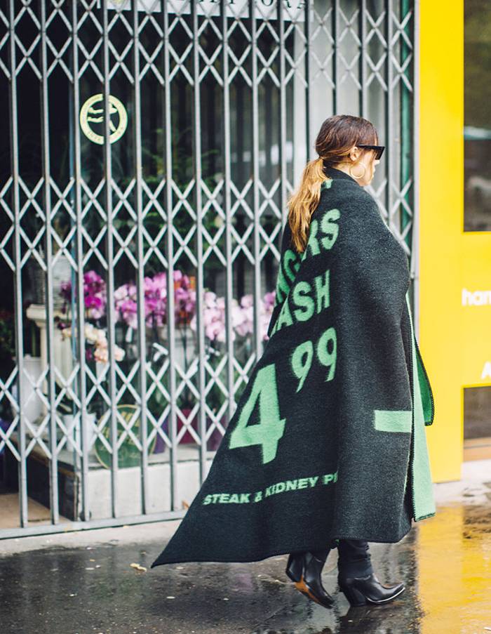 时尚圈这些种草机竟然让我对这些千变围巾欲罢不能