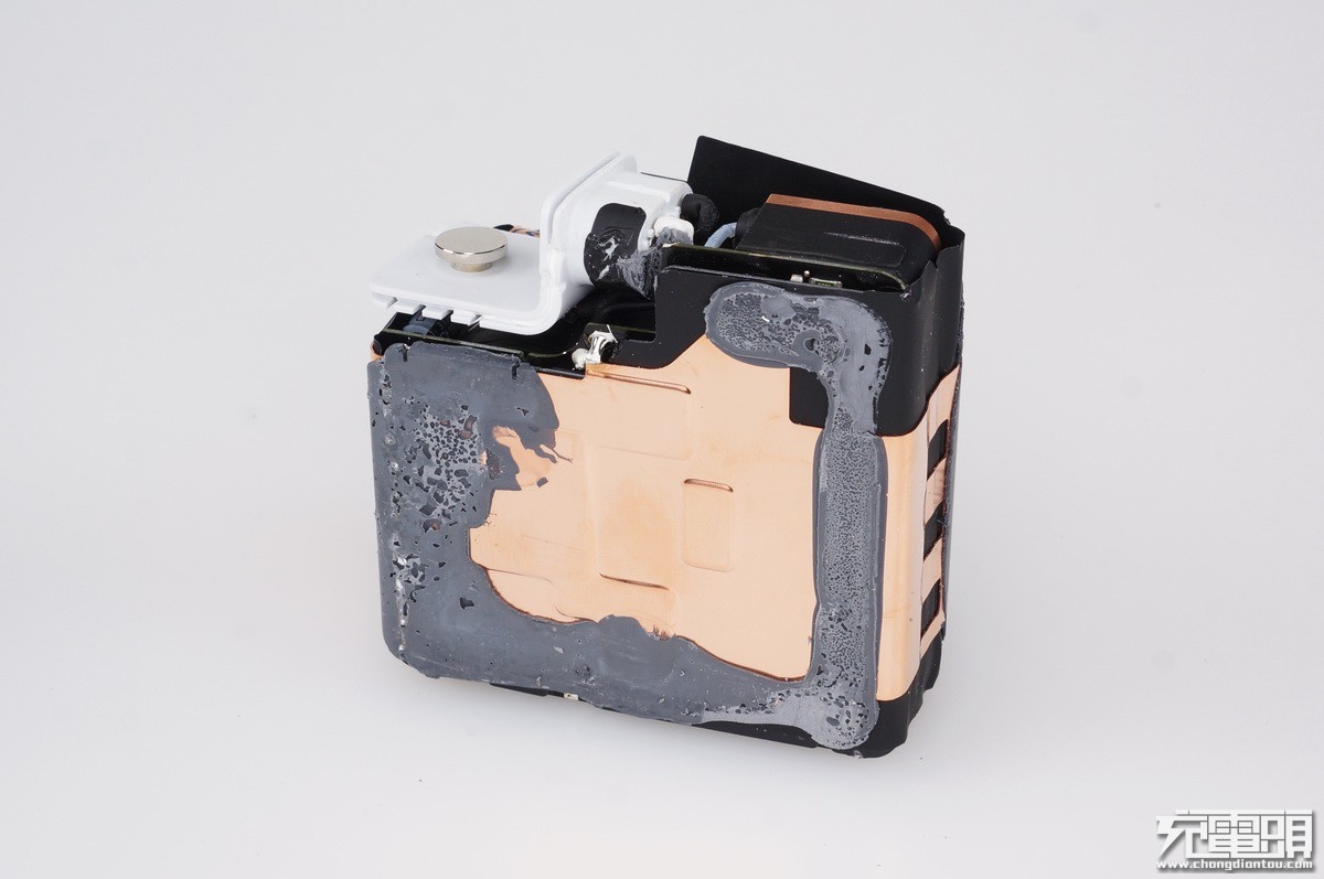 苹果87w充电器原装测评,苹果原装pd充电器66w超级快充